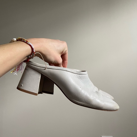 Intervalle Light Gray Mules - Picture 3 of 11